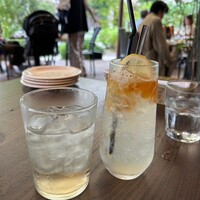 カレス - 