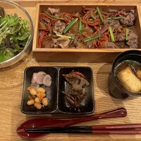 近江牛もりしま 寛閑観ここ滋賀店 - 