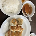 餃子専門店 藤井屋  - 