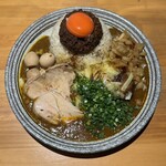 吉田カレー  - 並、甘口、豚ハーフ、チキンアチャーリー（限定トッピング）、うずらのアチャール（限定トッピング）、玉ねぎアチャール（限定トッピング）