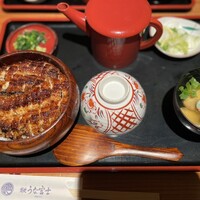 炭焼 うな富士 有楽町店 - 上ひつまぶし