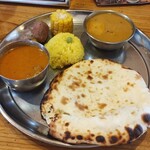 モナサンサール - 