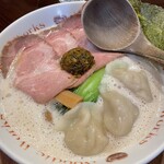 大分ラーメン ヌードルワークス 茅ヶ崎店 - 