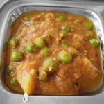 ｸﾞﾘｰﾝﾋﾟｰｽとｼﾞｬｶﾞｲﾓのｶﾚｰ