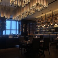 ロウリーズ・ザ・プライムリブ 恵比寿ガーデンプレイス店 - 