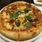 ピッコロ・カンフォロ - マルゲリータピザ