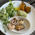 カネ保水産 - ランチセットの前菜