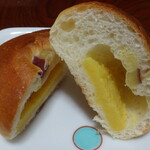 アヴァンセ - スイートポテトあんぱん