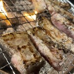 焼肉はうす たられば - 