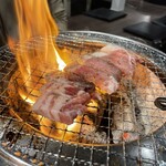 焼肉はうす たられば - 