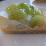 フルーツピークス - タルト(シャインマスカットと洋梨)