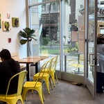 Nalu Health Bar & Café - 