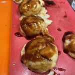 姫路 タコピィ - 明石風たこ焼き　タレ塗り後