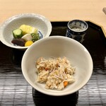 道人 - 兵庫 柴山 松葉蟹 蟹ご飯　
      香の物
      ちりめんじゃこ