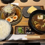 土鍋ご飯 然々 - 豚の角煮定食（だし巻き玉子付き）　1600円(税込)