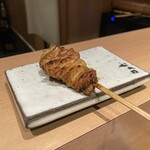 焼鳥 おみ乃 - 皮