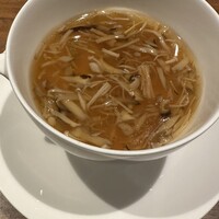 カントニーズ 燕 - 