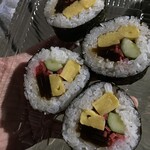 伊勢屋 - 巻き物