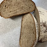 Little Forest Bakery - この密度！たまりまっせん！