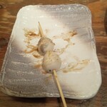 てけてけ - うずら玉子串109円　食べかけですみません