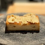 薪鳥新神戸 - 鶏のリエット薪焼きパン