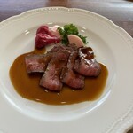 フルールド・オリーヴ カンパーニュ - 国産和牛薪焼マデラソース