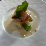 フルールド・オリーヴ カンパーニュ - ホタテ、そいエシャロット白バターソース