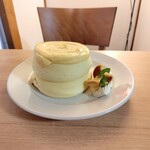 トイチパンケーキ - 横からの図