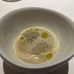 レフェルヴェソンス - 鴨腿肉のラビオリ 柚子 栗のスープ