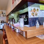 月麺 - 店内