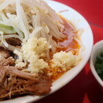 ラーメン二郎 - ニンニク少し