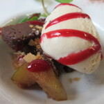 人と木 - ショコラテリーヌに無花果の甘煮にバニラアイス