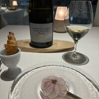 銀座 レストラン オザミ - ラディッシュ、シャトー・デュ・クレレ　ミュスカデ100%