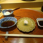 271205536 - 天つゆ、塩、馬刺し用醤油