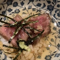 炭火和牛焼肉もうもう亭 広小路店 - 出汁をかけました