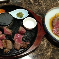 馬刺しと焼き鳥 グルマン三年坂 - 
