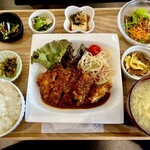 ワイズ カフェ - 