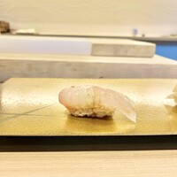 梅田 鮨 よこ田 - 