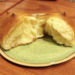 ラ・フォルム ド エテルニテ - ブリオッシュ、割ってみました！