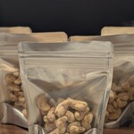 七席中華 コバコ - そして、お土産に持たせた麻辣ナッツ。仕込み終わってて在庫ありました