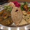 ヤミーズ 旧ヤム邸 - あいがけカレー２種