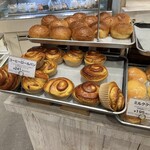 ブレッド・ダイニング グーテ - パンの数々(その2)♪