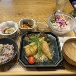 自然食カフェ GRAN 2nd.LAB北浜店 - 健康的なバランスプレートです(*≧∀≦*)