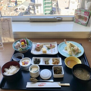 エムズ クラブ_1