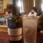 グリル&ワイン メグミ - 