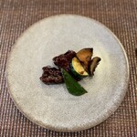 今石飯店 涼華 - 黒酢酢豚。