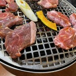 焼肉 肉ます - 