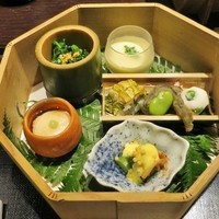 燈々庵 - 八寸/箱中