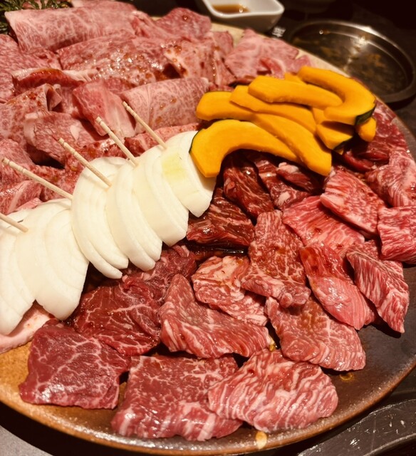 Kuro Zakura Hachijo Guchi Ten