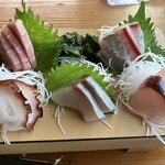 魚屋の磯料理 まるとし - 